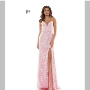 NWT Pink Lace V-Neck Spaghetti Strap Prom Gown